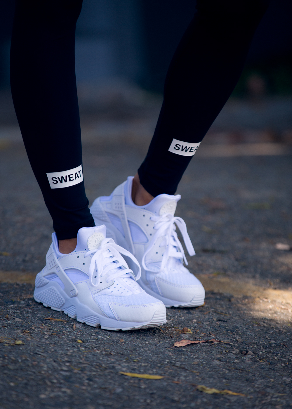 All white shop huaraches outfit